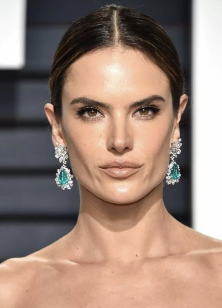 Алессандры Амброзио