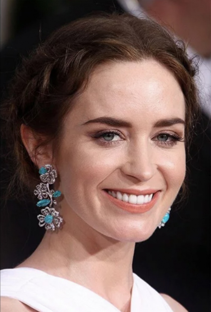 Эмили Блант