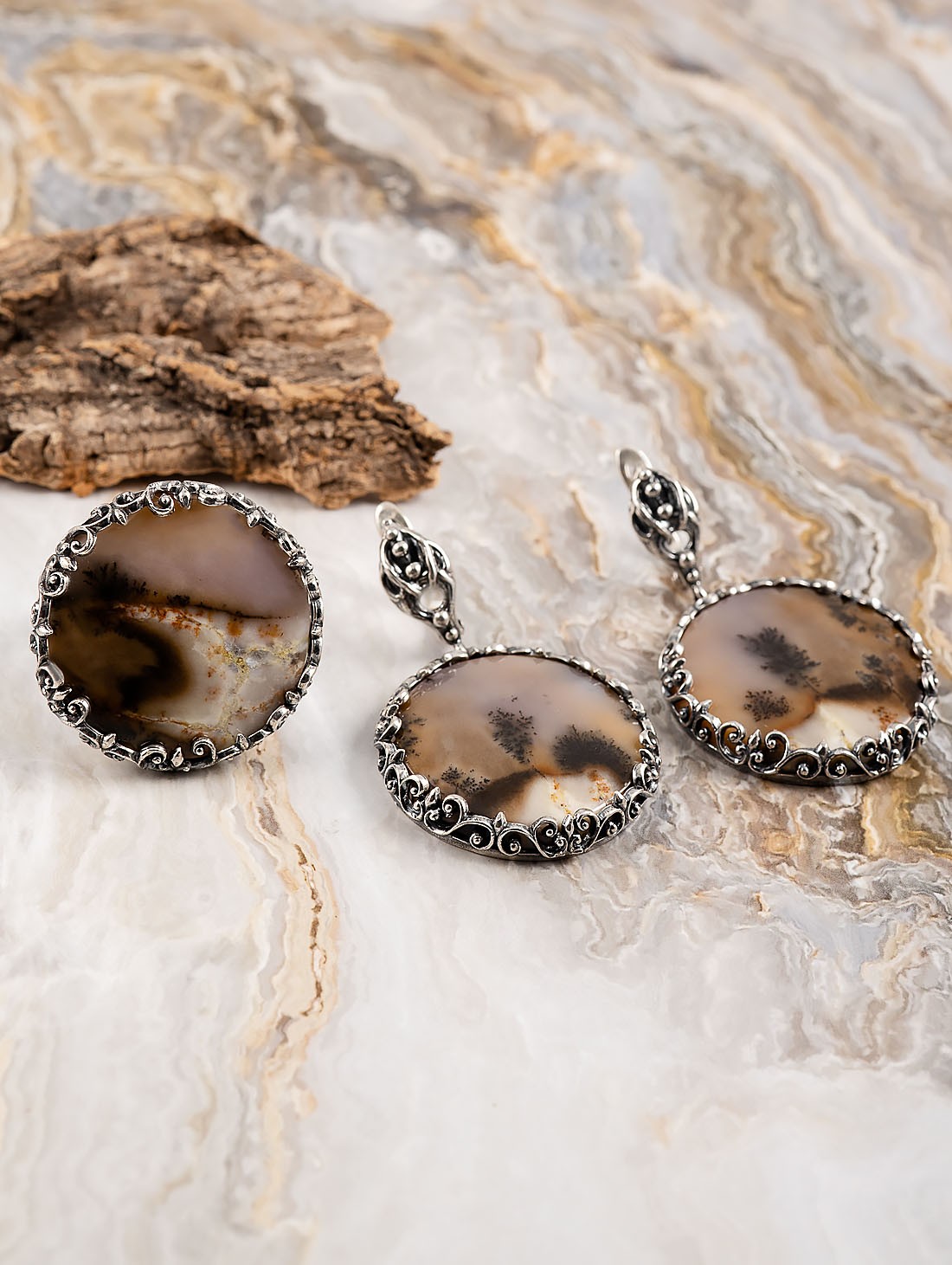 041493 Кольцо (Ag 925)