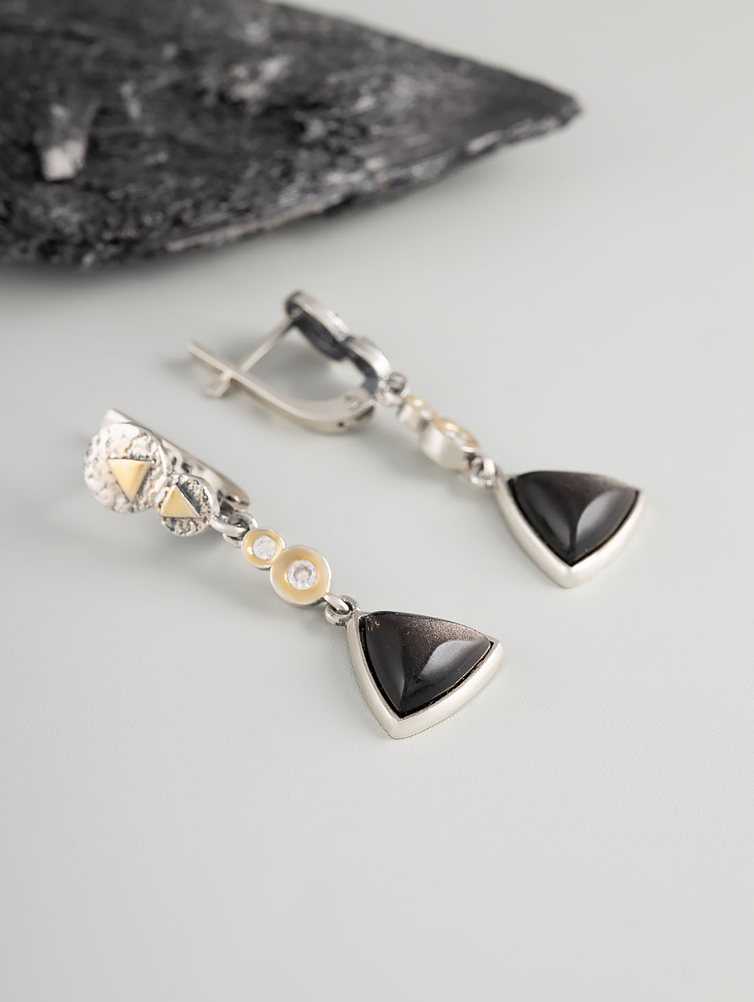 Err1254z Обсидиан Серьги (Ag 925)