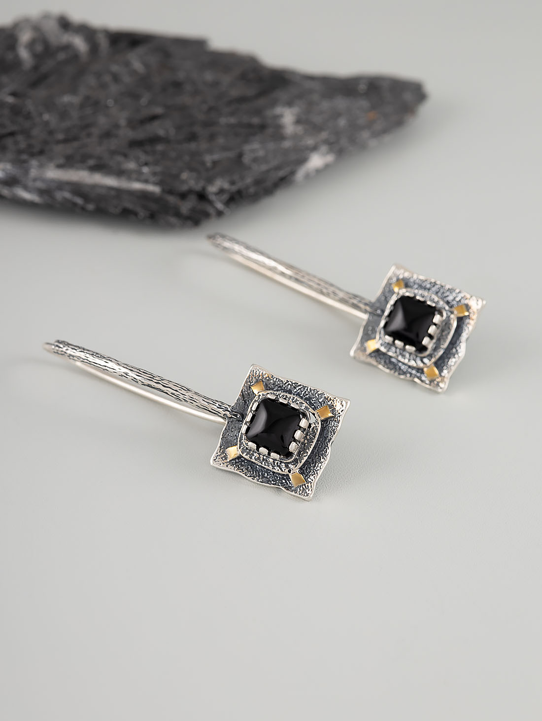 Err1479z Обсидиан Серьги (Ag 925)