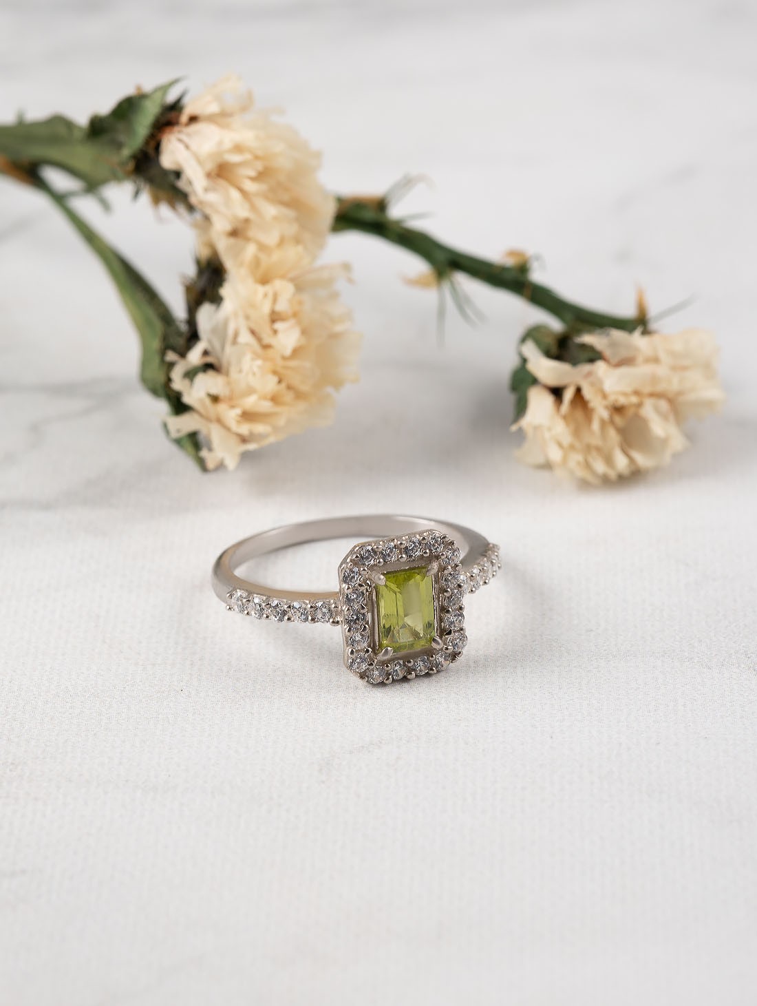 98782 Кольцо (Ag 925)