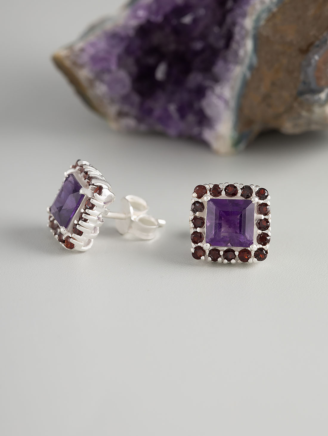 9482 Серьги пуссеты (Ag 925)