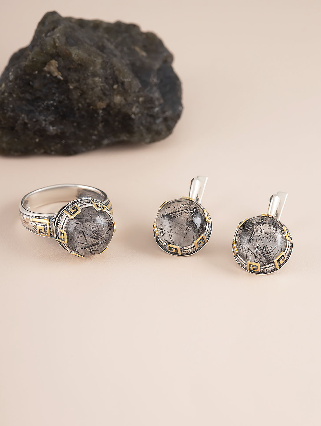 Err1300z Рутил черн Серьги (Ag 925)