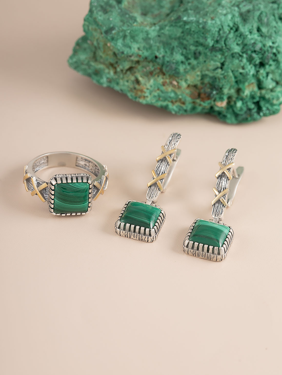 Rrr1506z Малахит Кольцо (Ag 925)