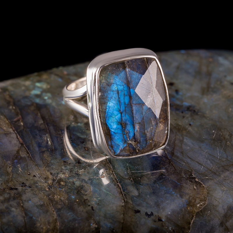 07946 Кольцо (Ag 925)