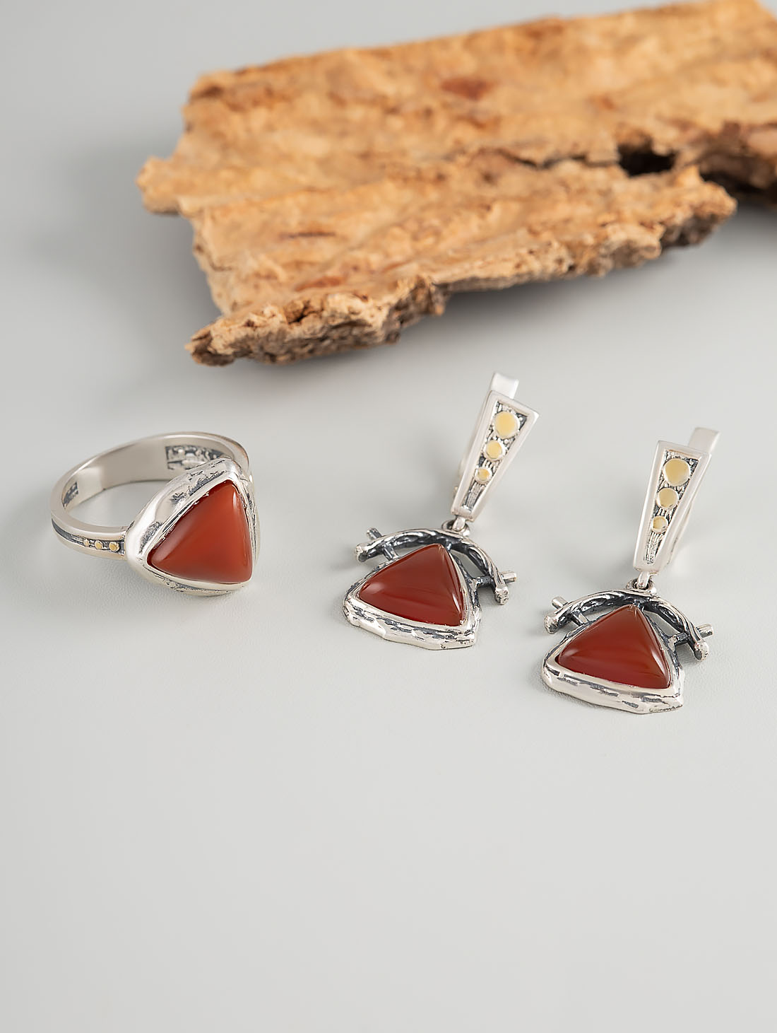 Err1268z Сердолик Серьги (Ag_925)