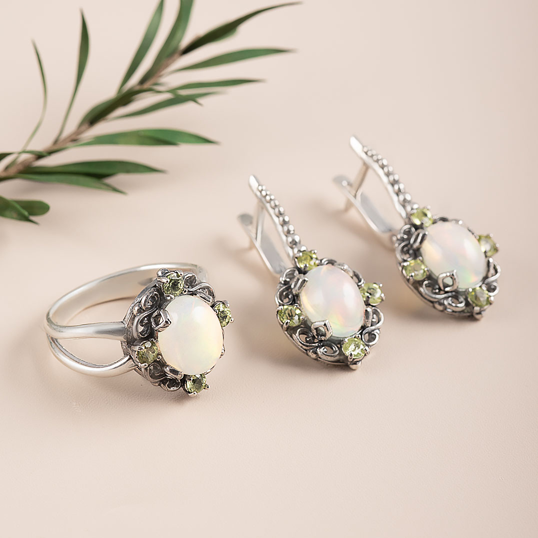 046565 Кольцо (Ag 925)