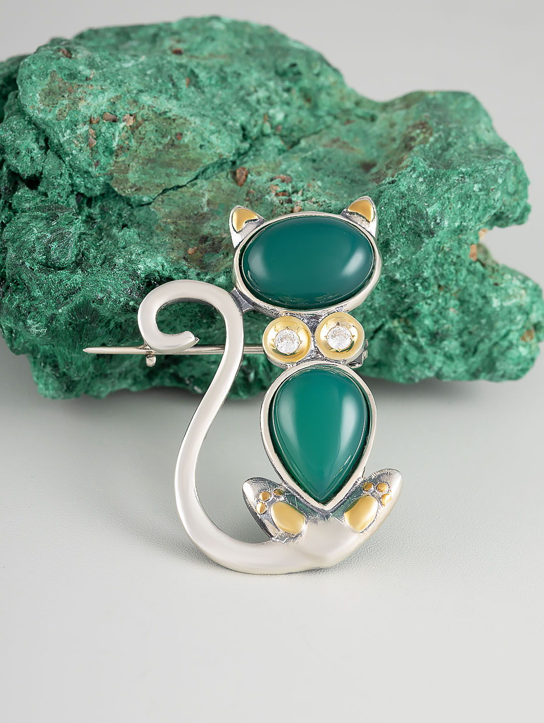 Brr1263z Жадеит Брошь (Ag 925)