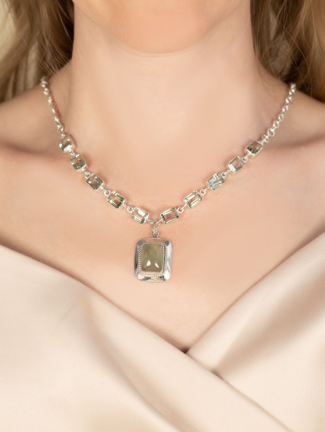 98857 Колье (Ag 925)