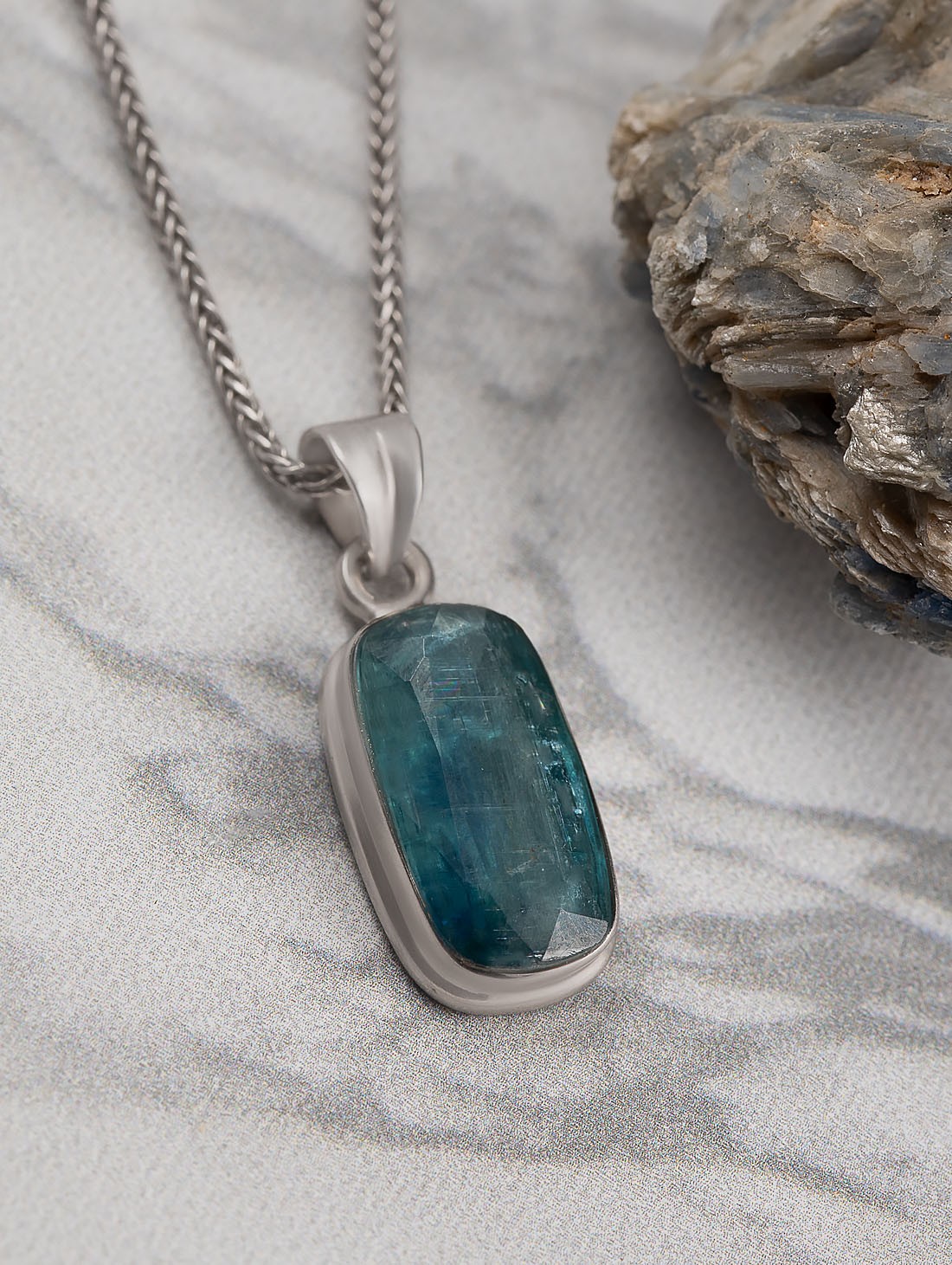 111328 Подвеска (Ag 925)