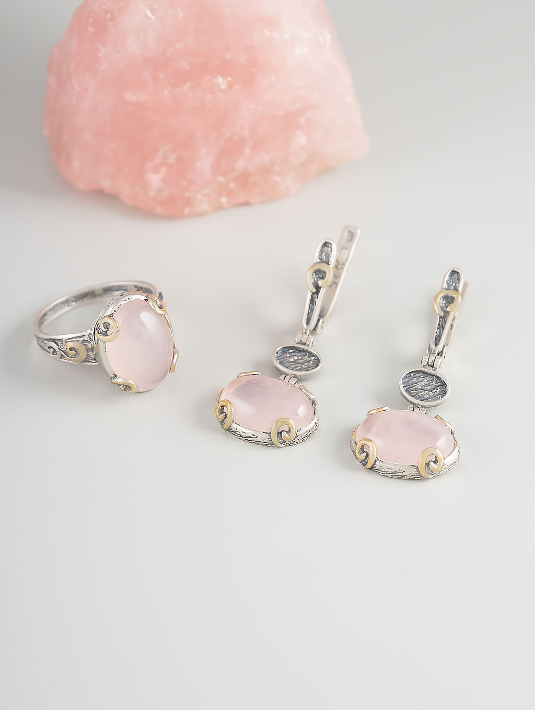 Rrr1297z Роз.кварц Кольцо (Ag 925)