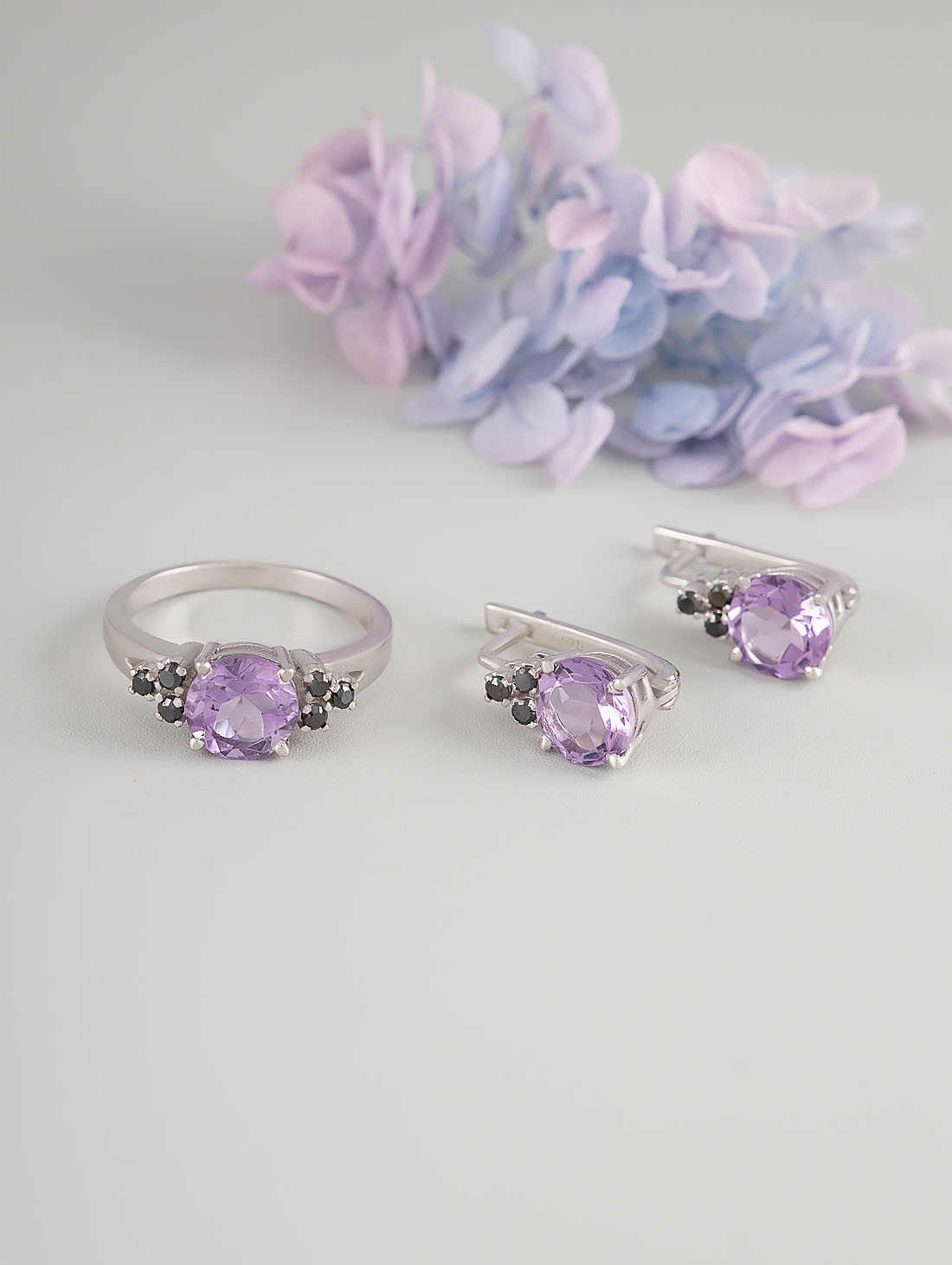 98419 Кольцо (Ag 925)