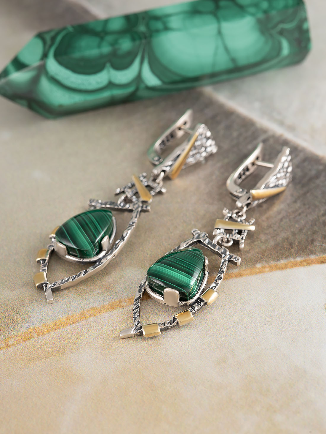 Err1462z Малахит Серьги (Ag 925)