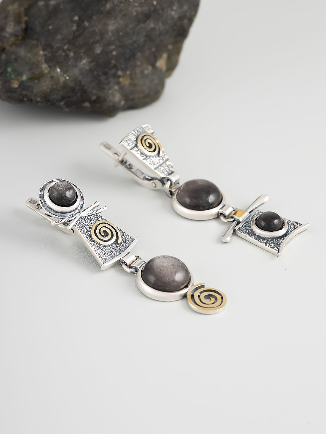 Err1182z Обсидиан Серьги (Ag_925)