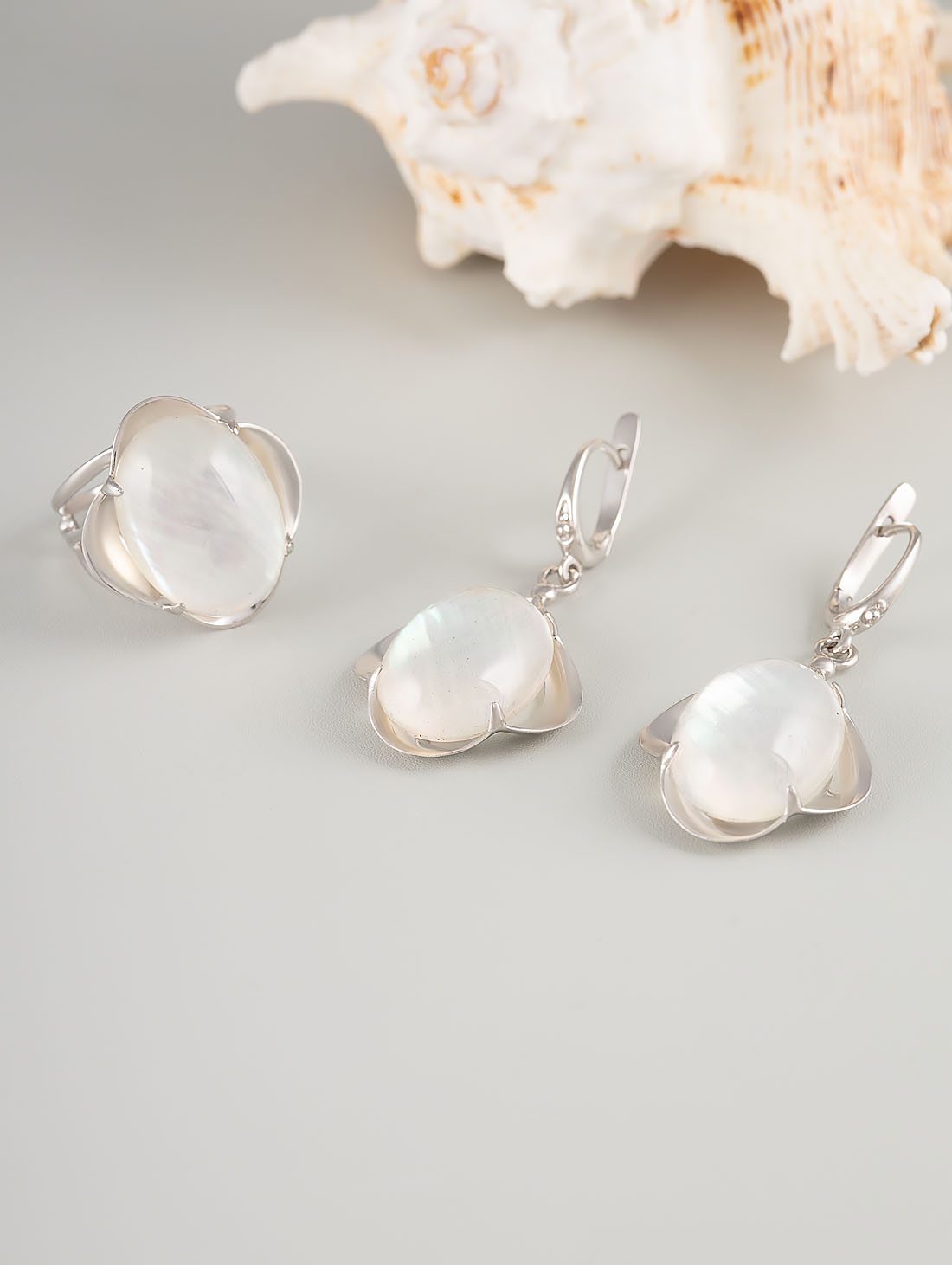 050268 Кольцо (Ag 925)