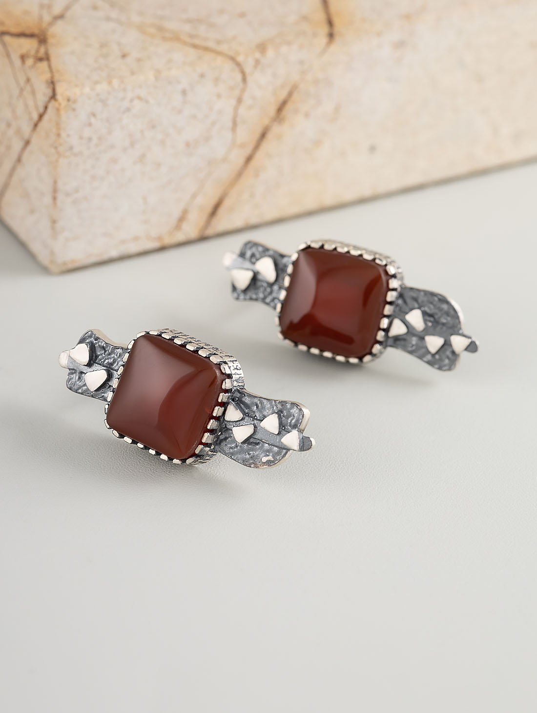 Err1493 Сердолик Серьги (Ag 925)