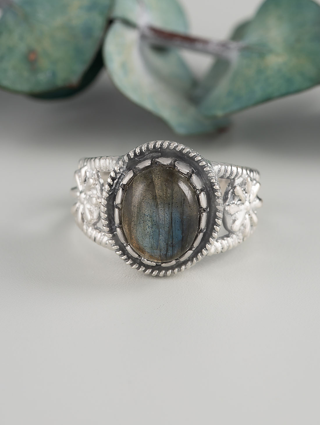 13042 Кольцо (Ag 925)