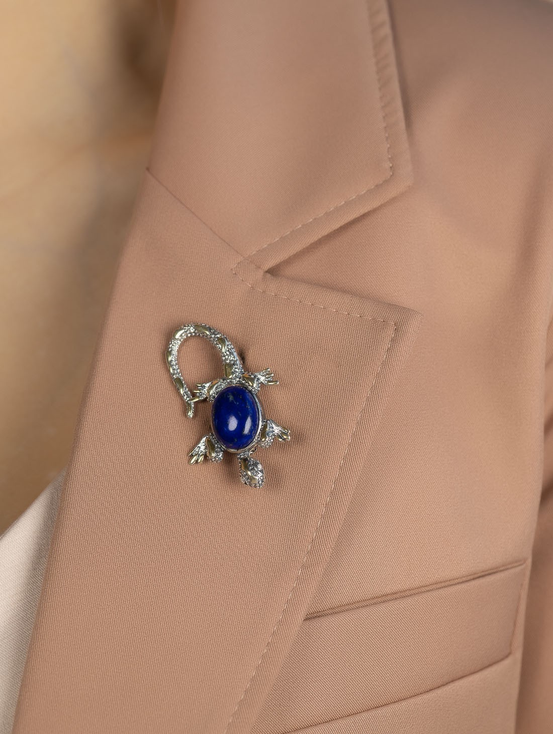 Brr1264z Лазурит Брошь (Ag 925)