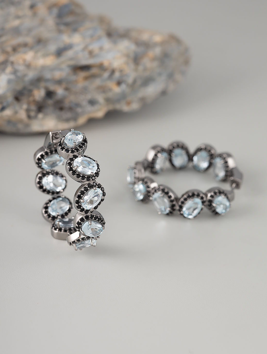 С0237Т Топаз Серьги (Ag 925)