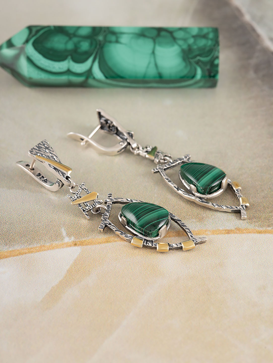 Err1462z Малахит Серьги (Ag 925)