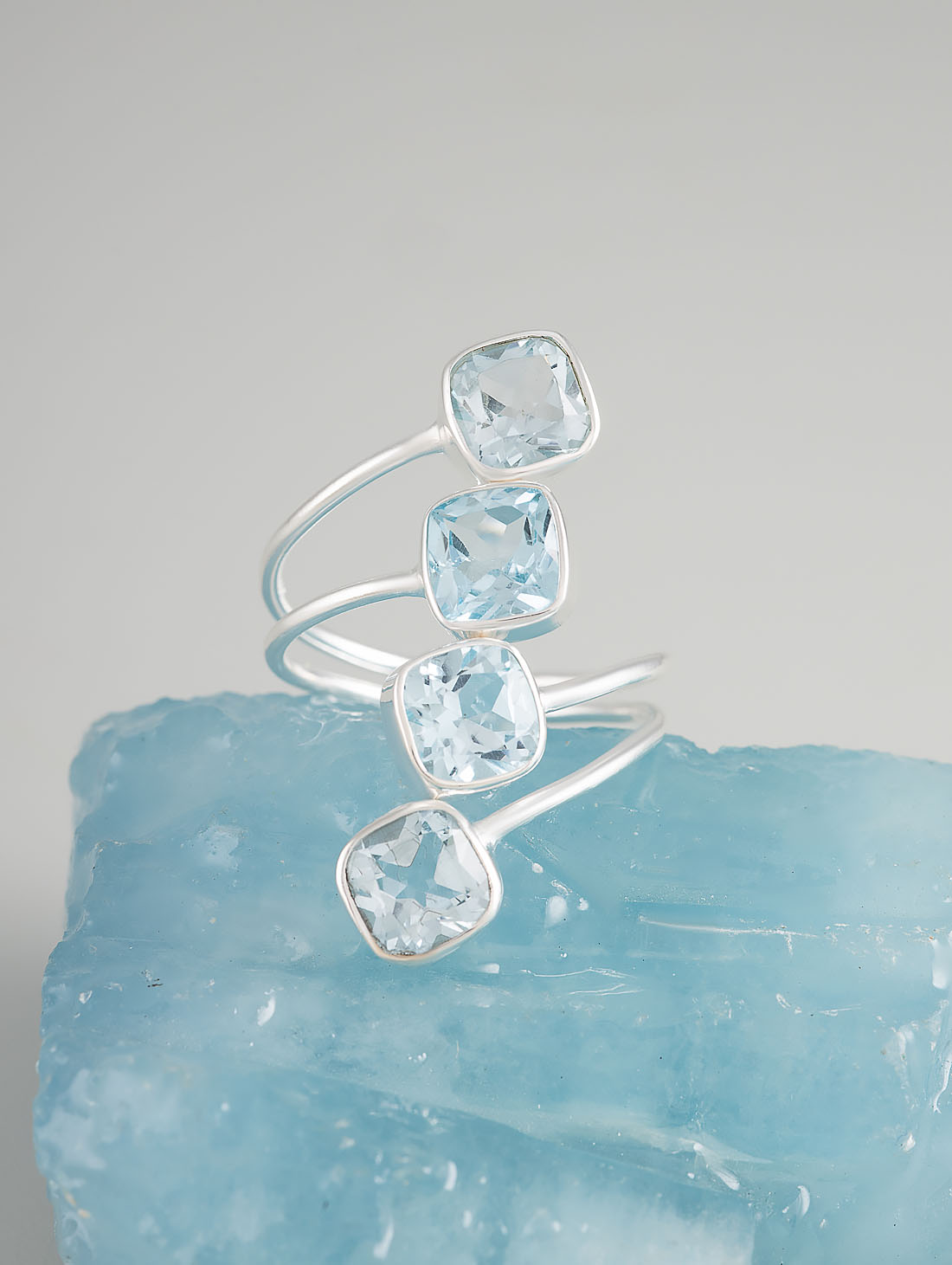 98822 Кольцо (Ag 925)