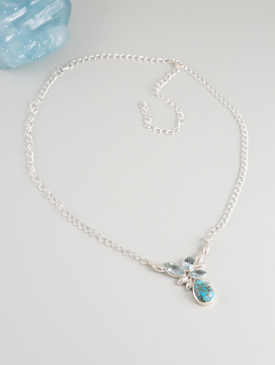 2000003 Колье (Ag 925)