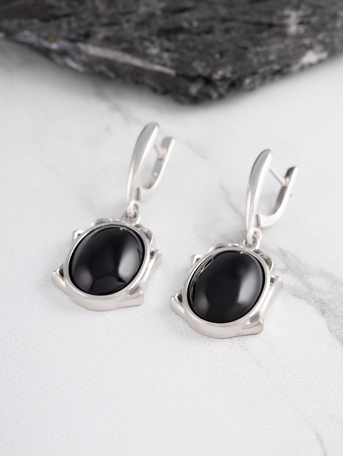 1564R Агат ч Серьги (Ag 925)