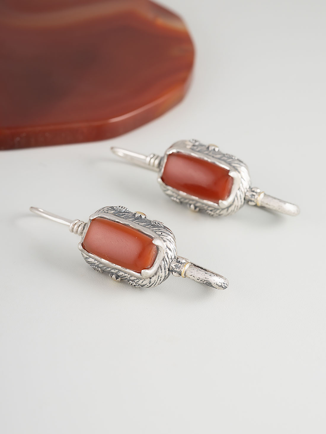 Err1350z Сердолик Серьги (Ag 925)