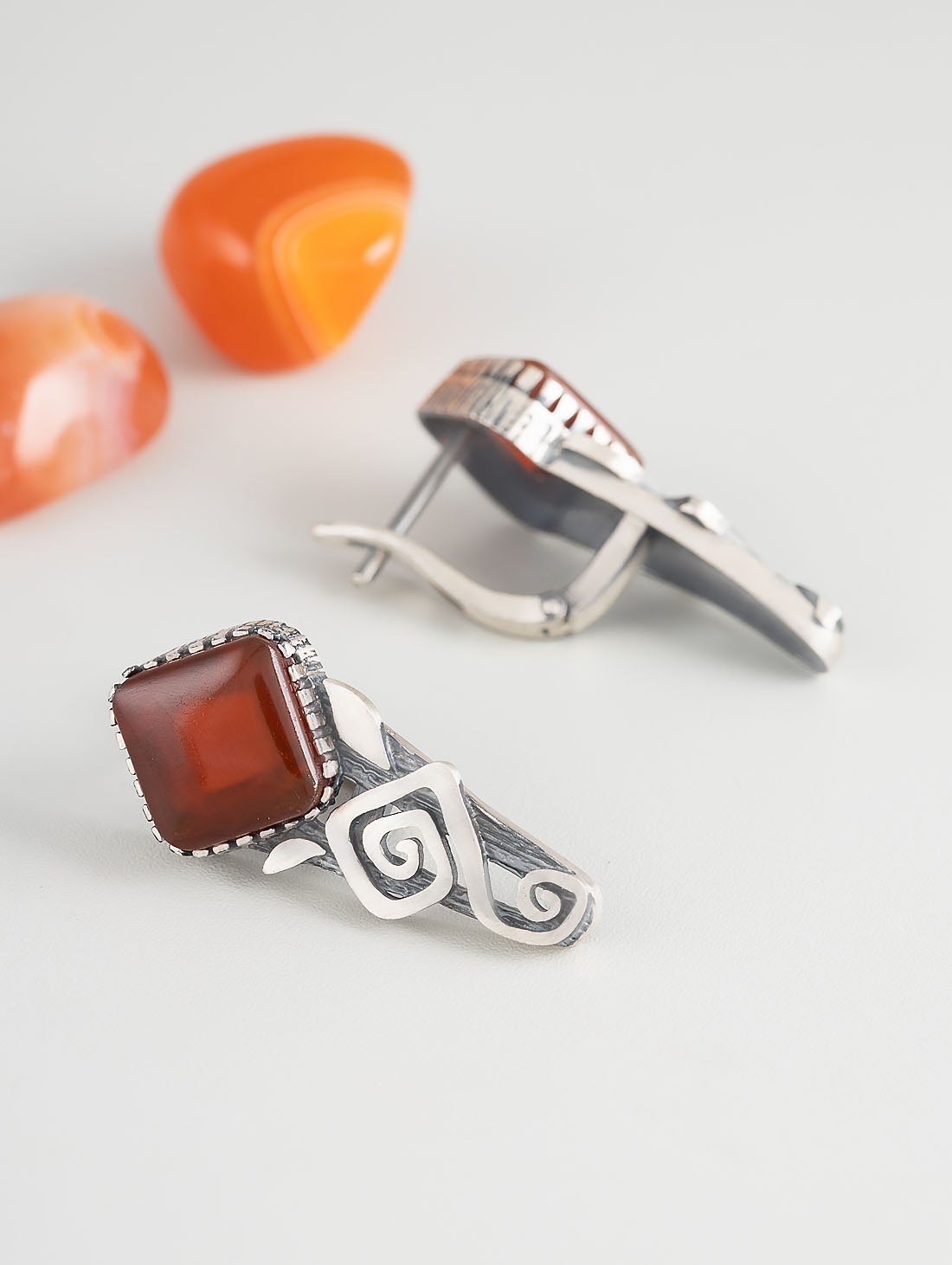 Err1496 Сердолик Серьги (Ag 925)