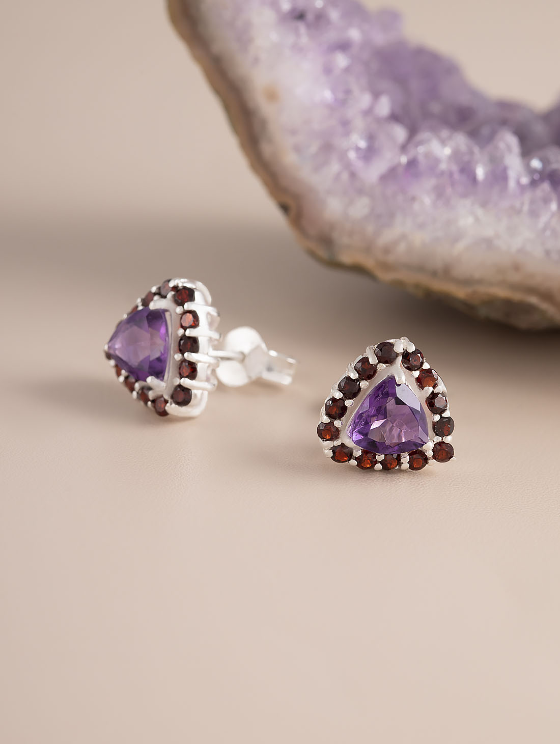 9495 Серьги пуссеты (Ag 925)