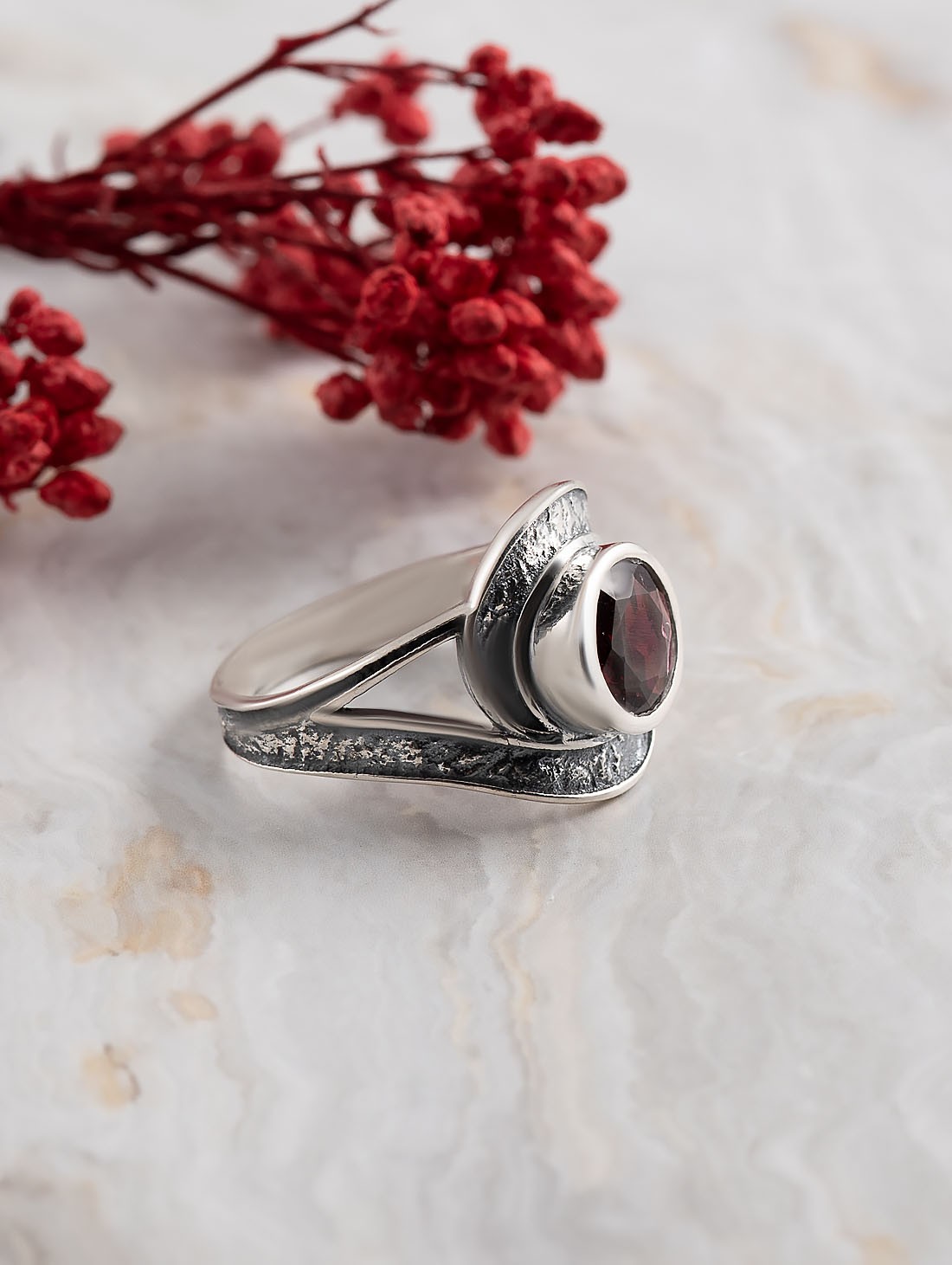 13058 Кольцо (Ag 925)