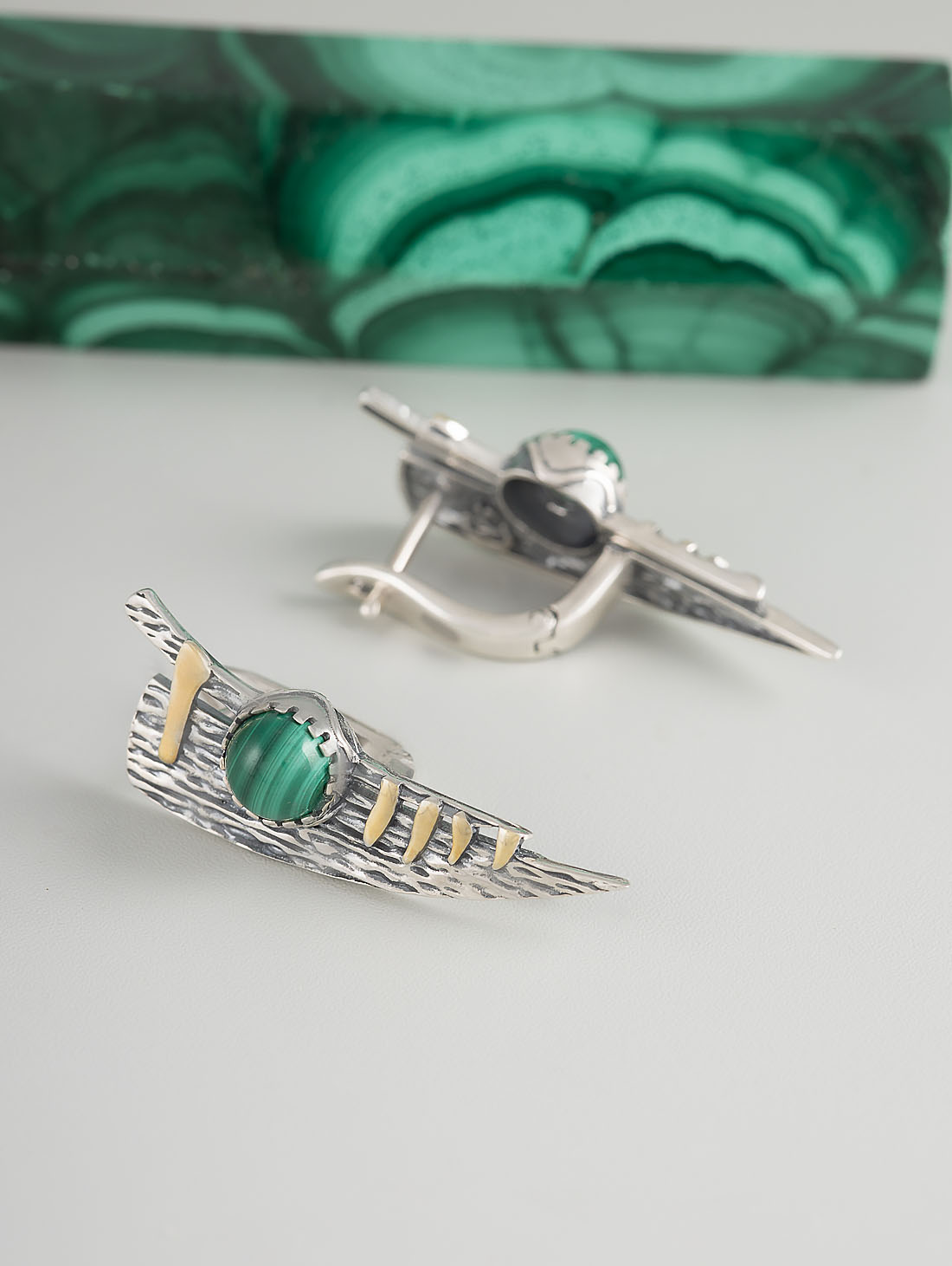 Err1498z Малахит Серьги (Ag 925)