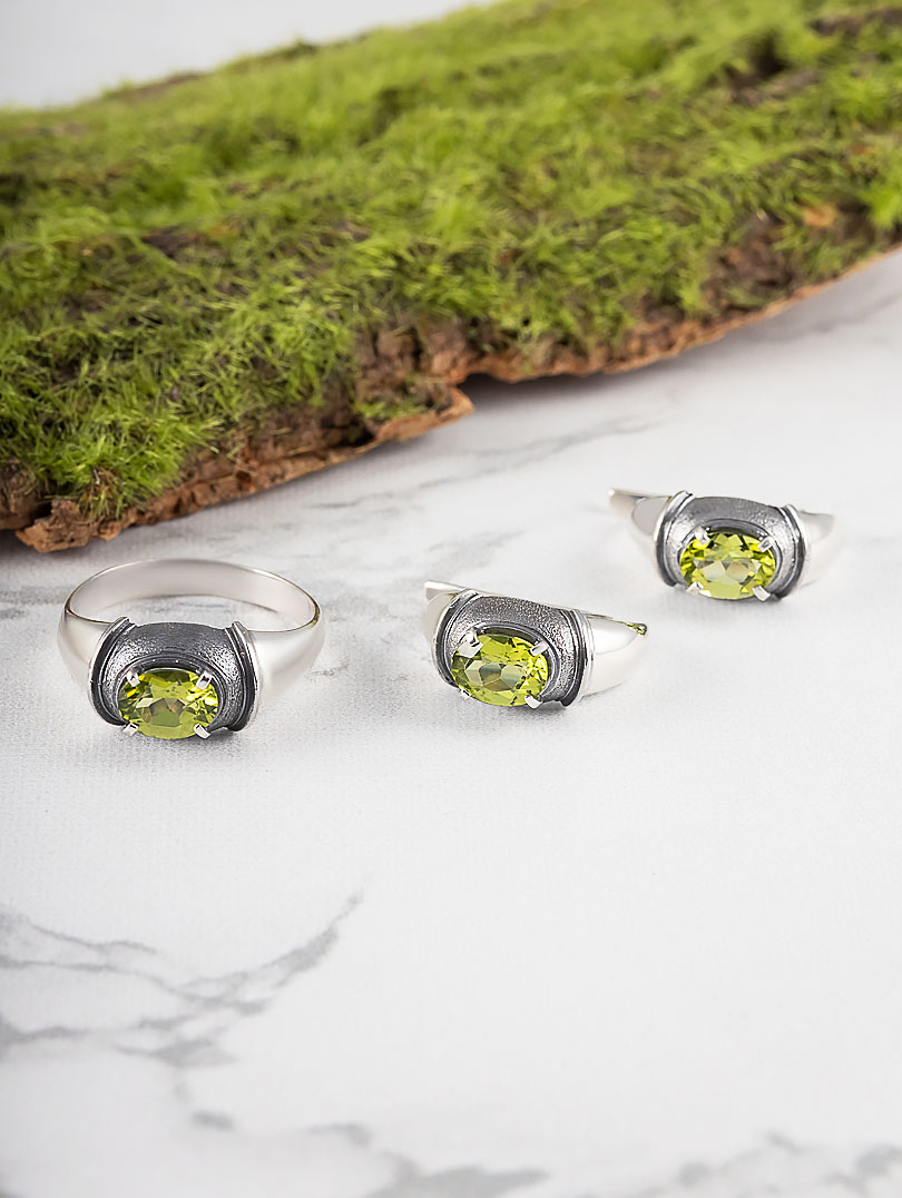 1226 Хризолит Серьги (Ag 925)