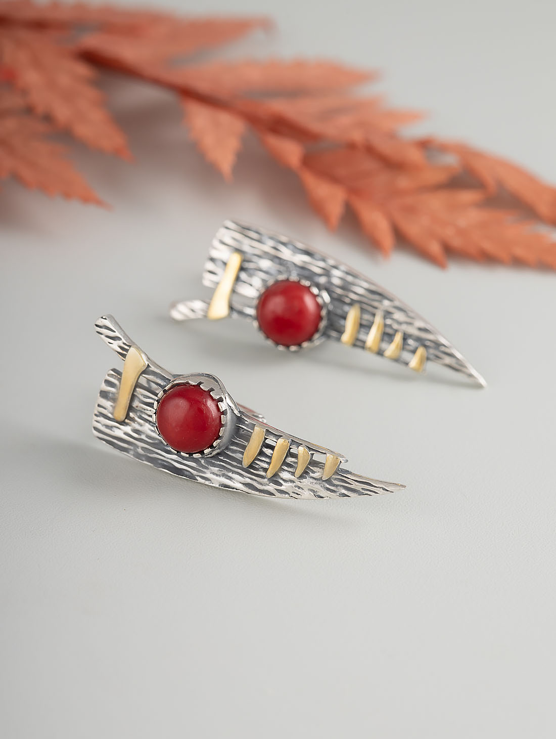 Err1498z Коралл Серьги (Ag 925)