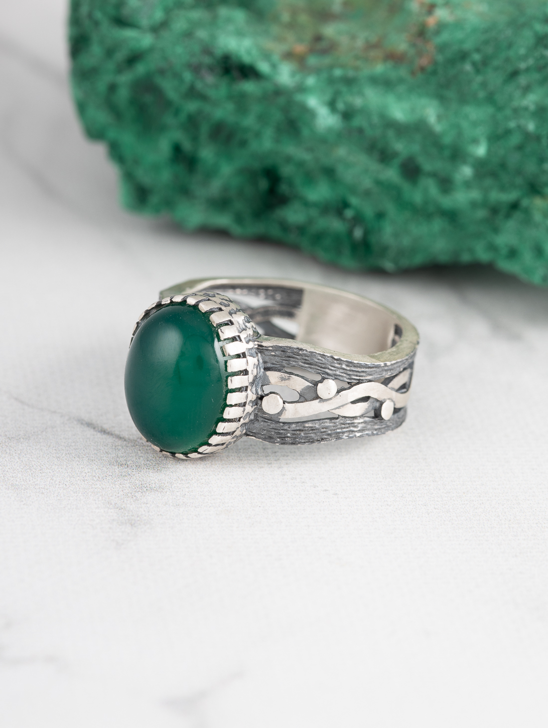 Rrr1497 Жадеит Кольцо (Ag_925)