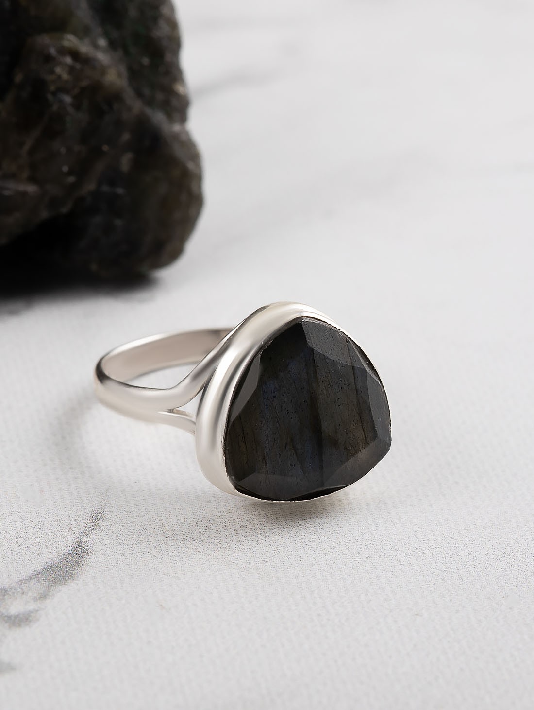 77839 Кольцо (Ag 925)