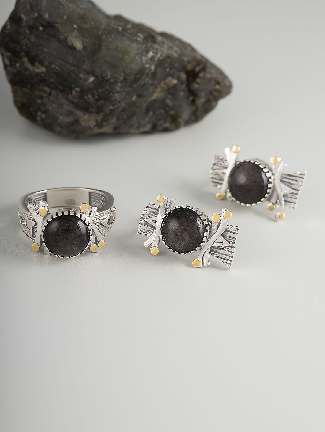 Err1491z Обсидиан Серьги (Ag 925)