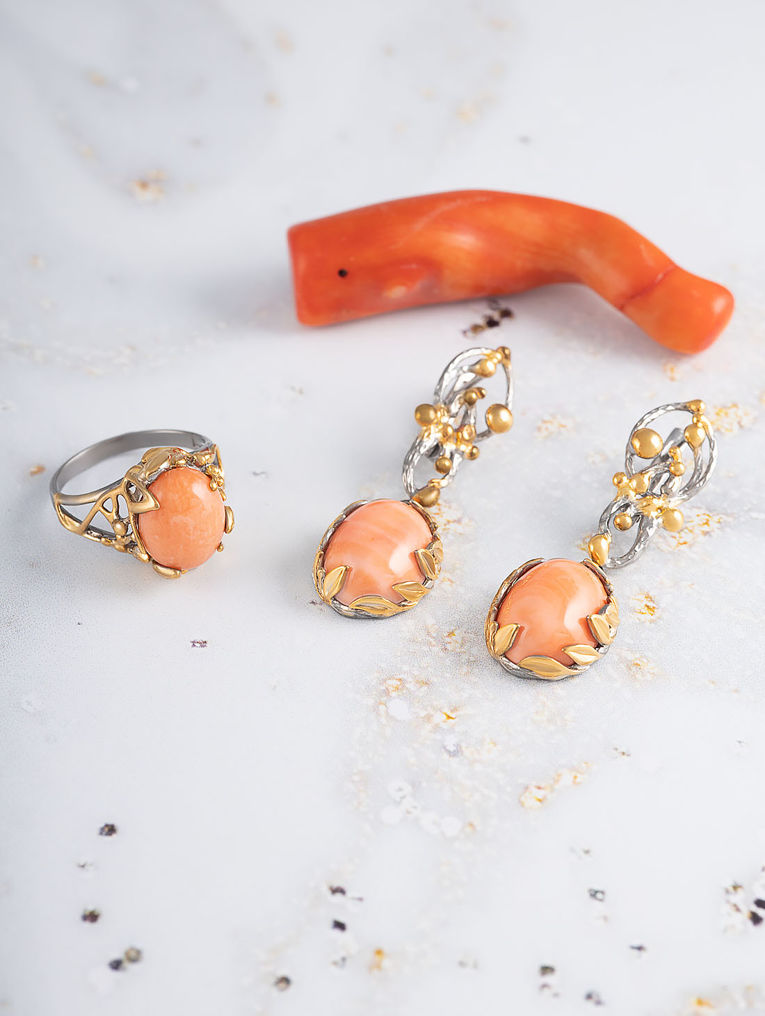 1593R Коралл оран Серьги (Ag 925)