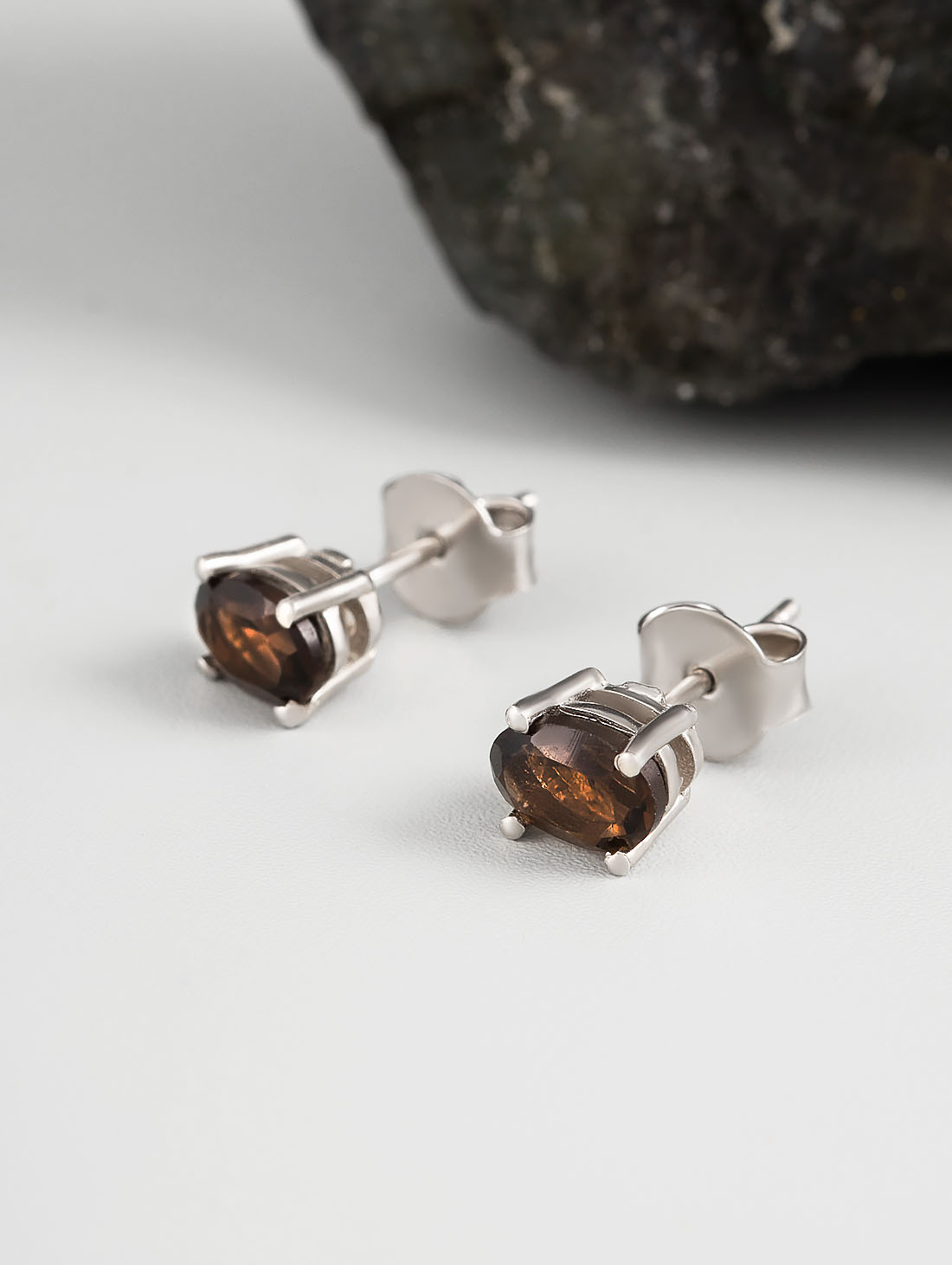 9335 Серьги пуссеты (Ag 925)