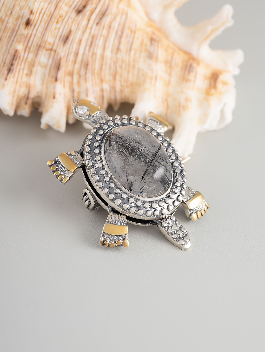 Brr1265z Рутил черн Брошь (Ag 925)