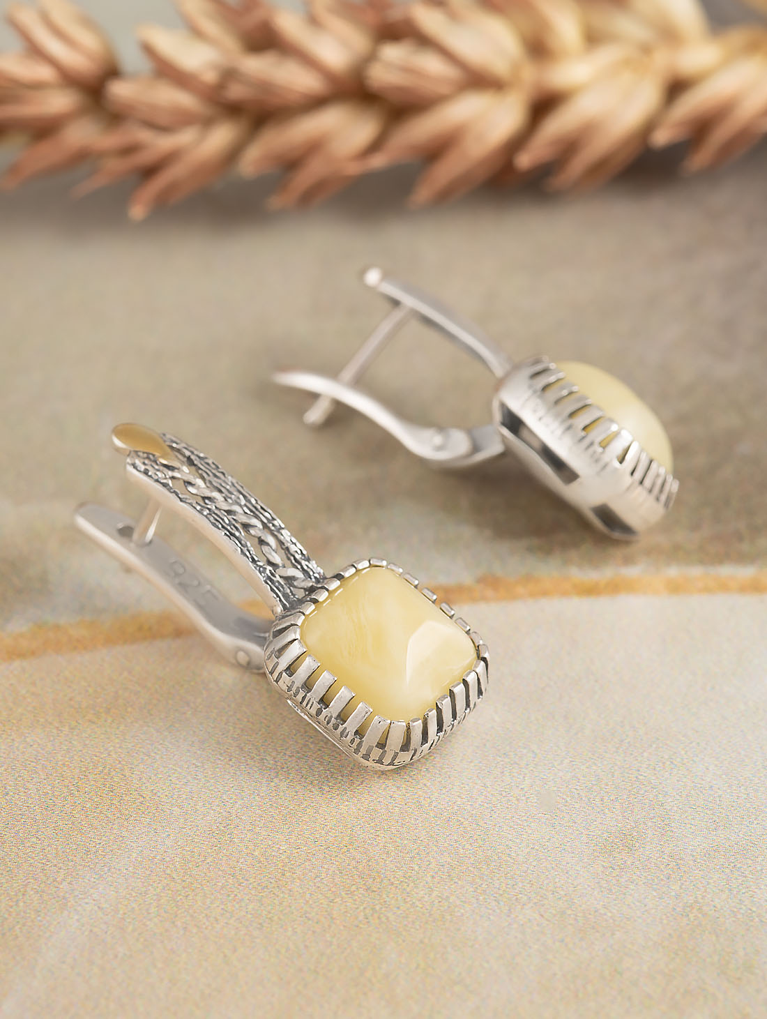 Err1505z Янтарь Серьги (Ag 925)