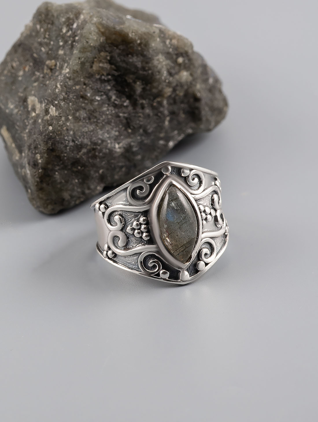 98983 Кольцо (Ag 925)