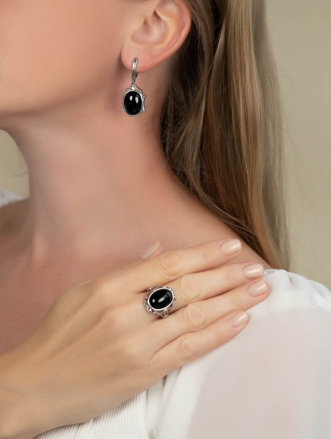 1564R Агат ч Серьги (Ag 925)