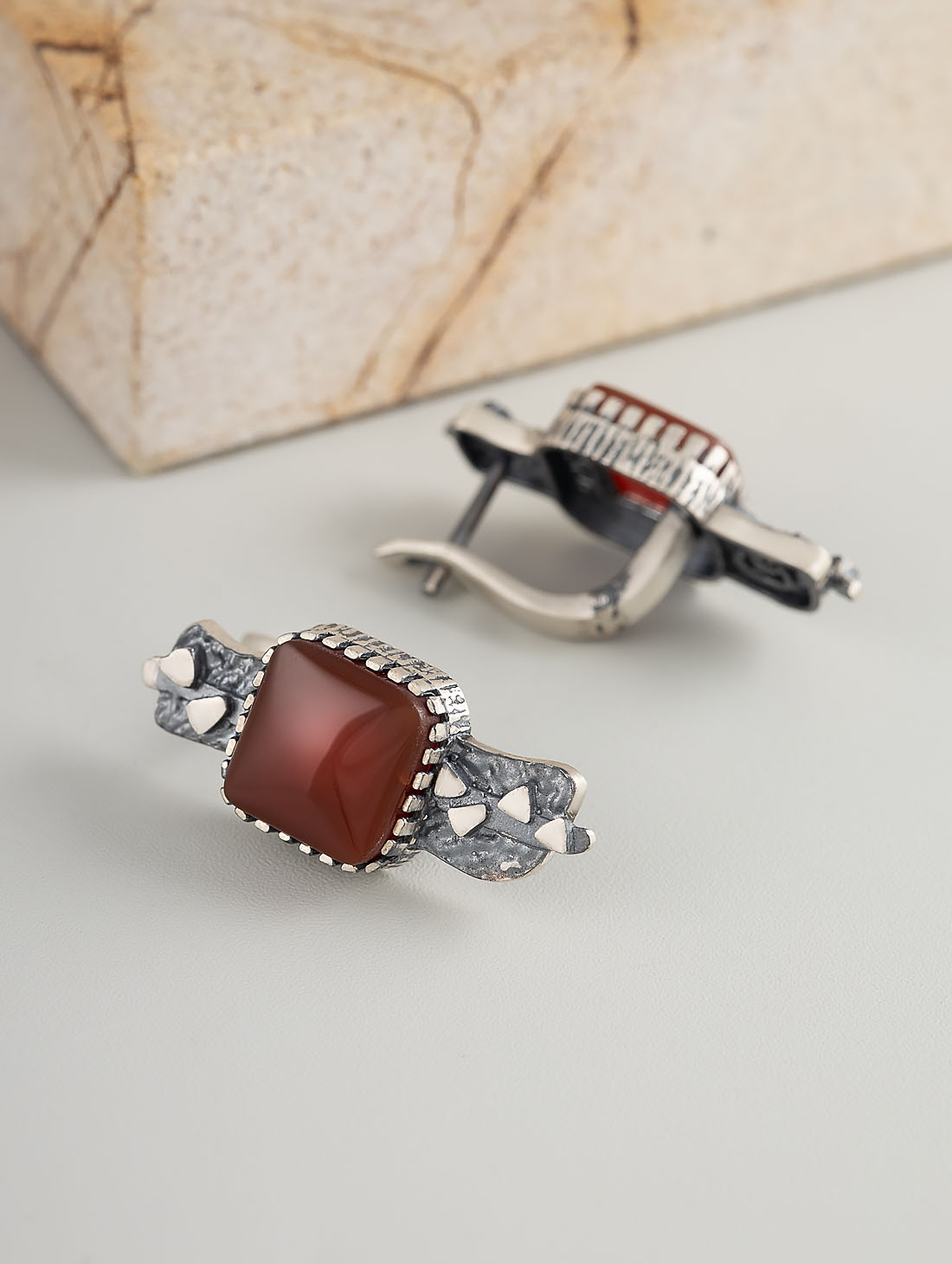 Err1493 Сердолик Серьги (Ag 925)