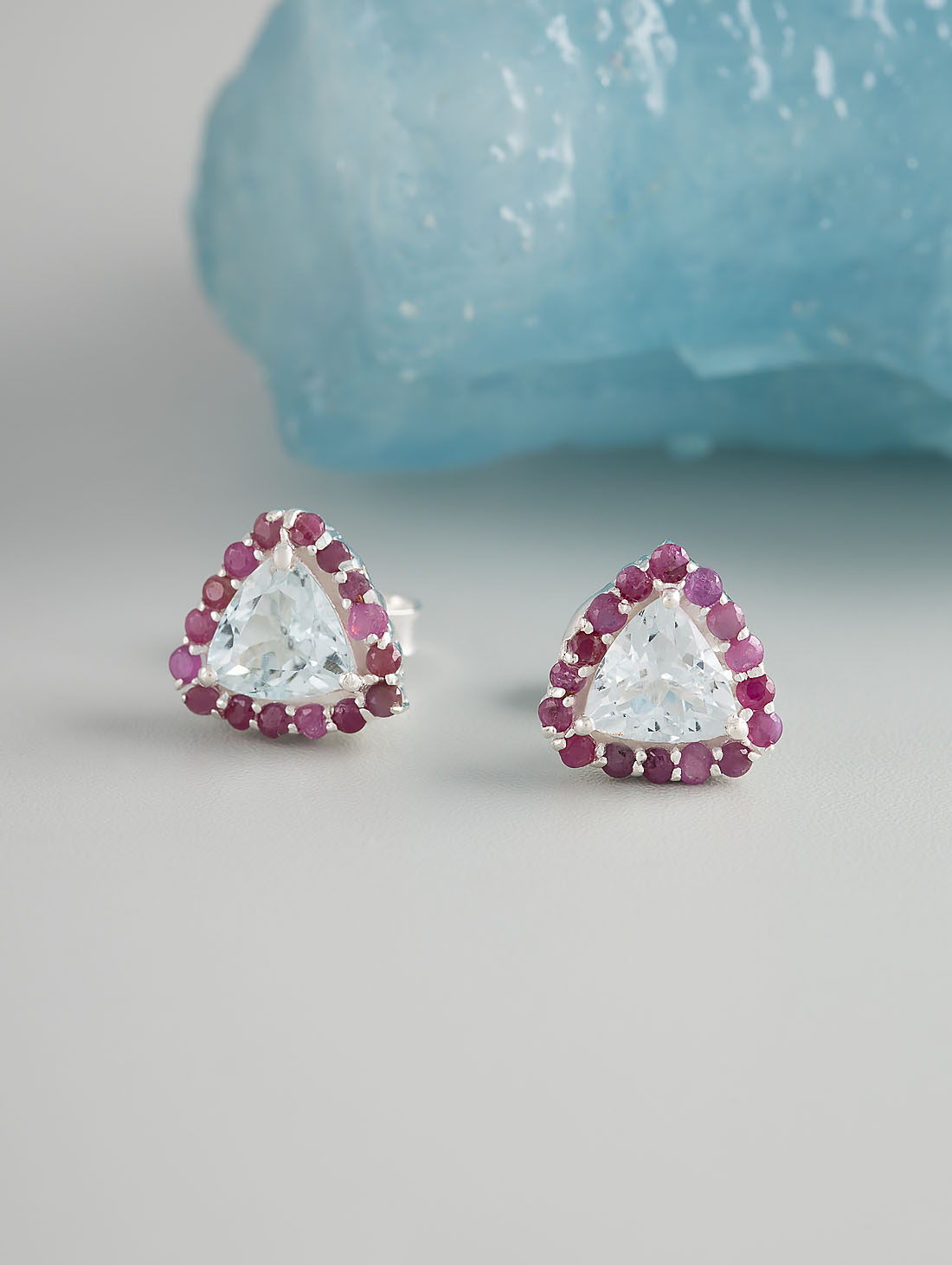 9488 Серьги пуссеты (Ag 925)