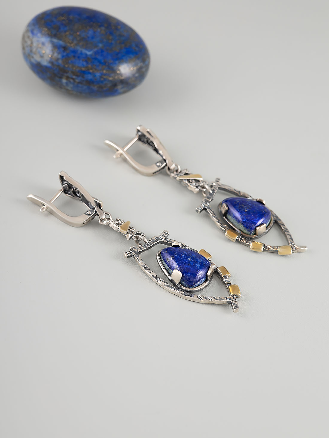 Err1362z Лазурит Серьги (Ag 925)