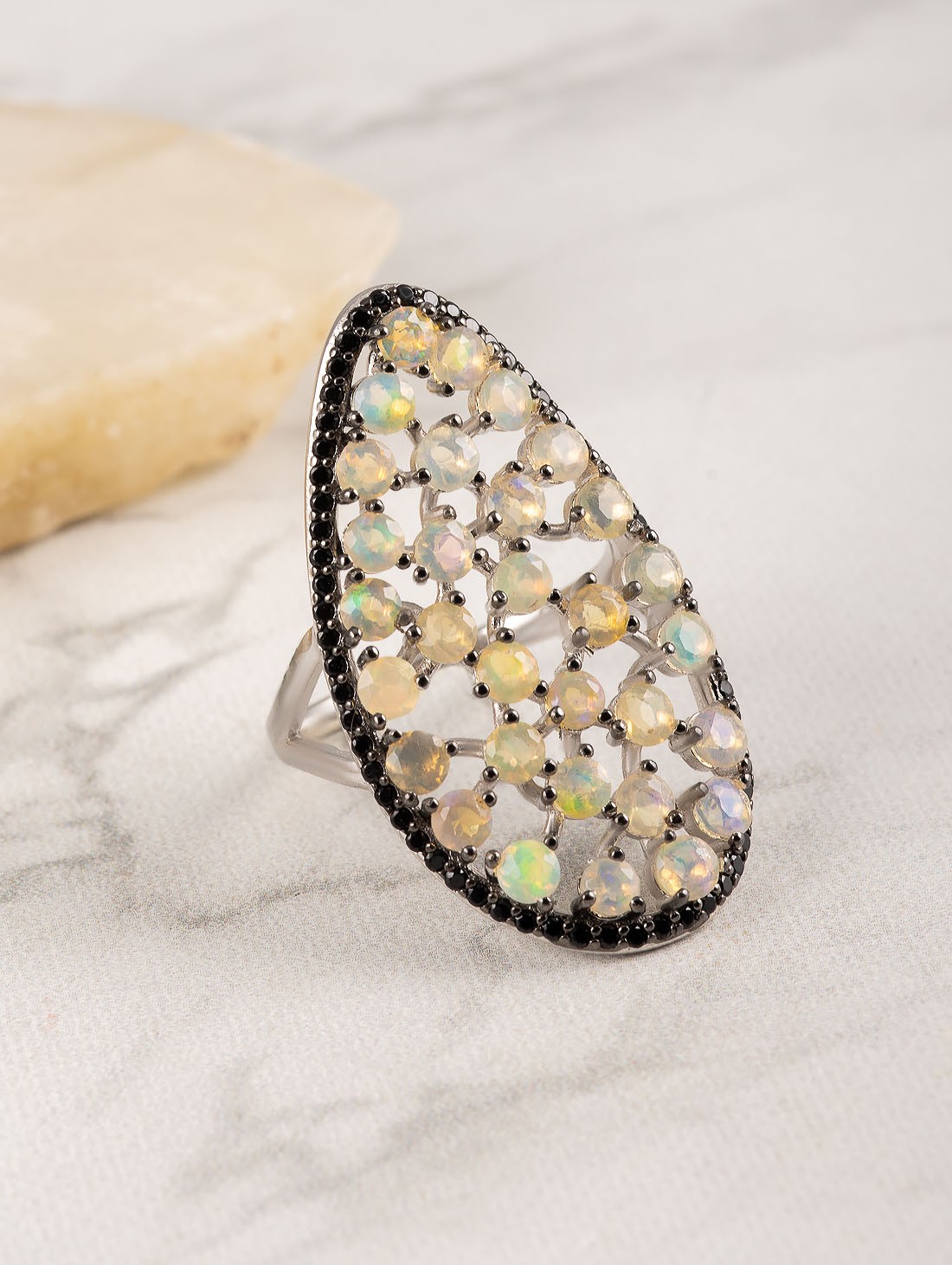 98483 Кольцо (Ag 925)