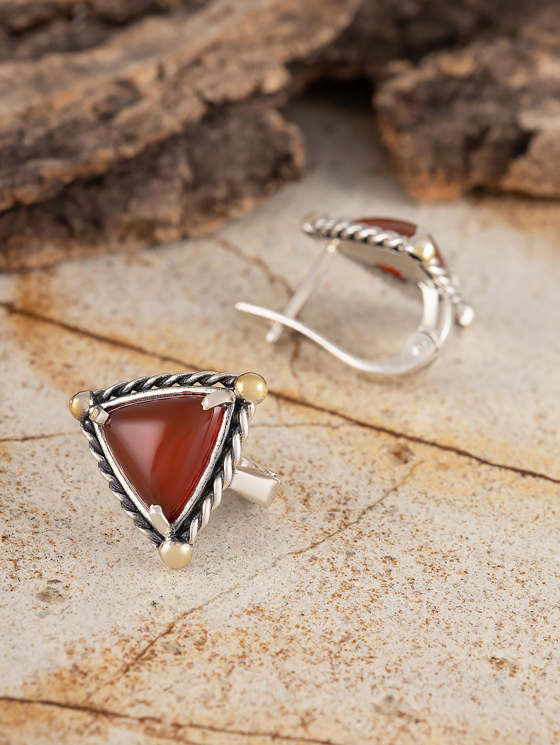 Err1482z Сердолик Серьги (Ag 925)