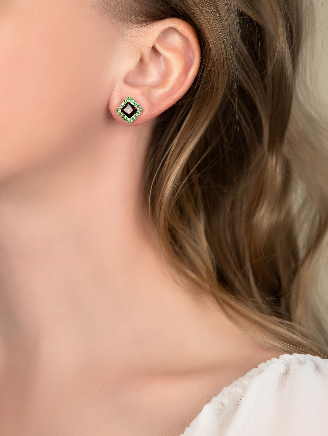 9484 Серьги пуссеты (Ag 925)